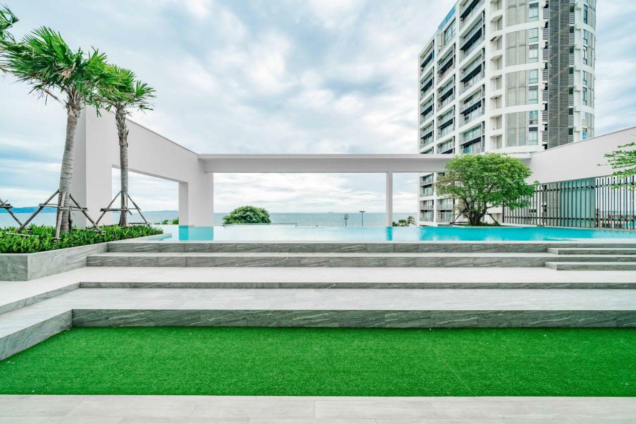 Pattaya Aeras Condotel Jomtien Beach Extérieur photo