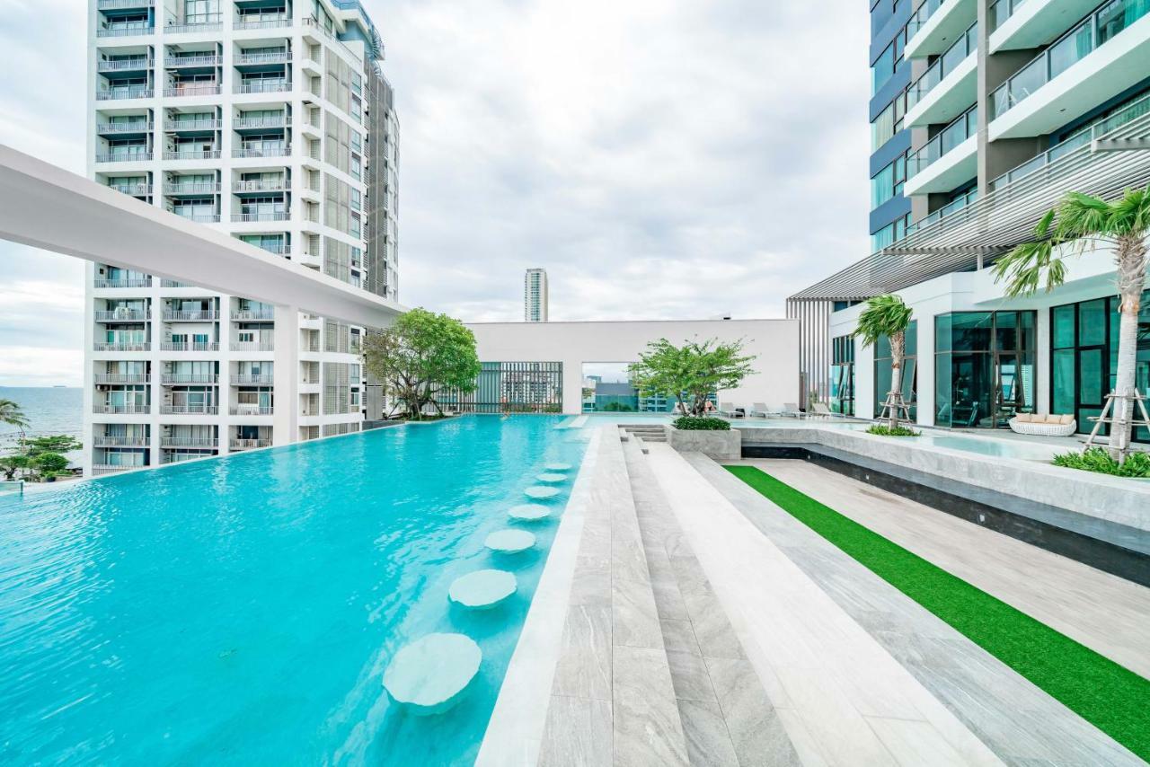 Pattaya Aeras Condotel Jomtien Beach Extérieur photo